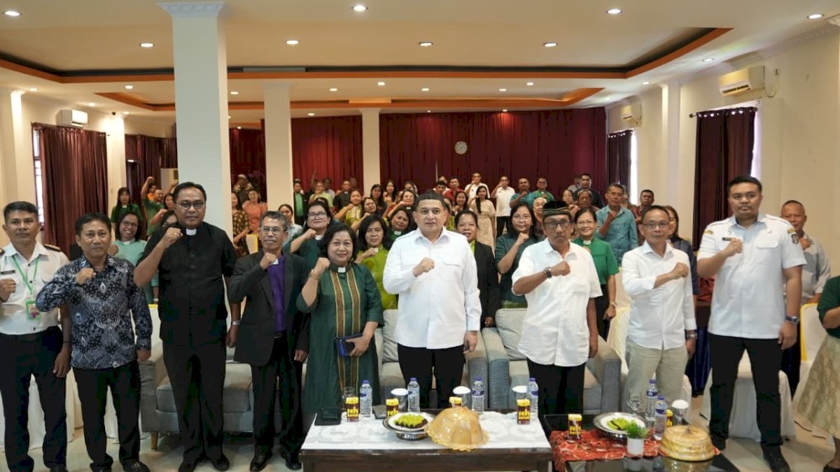 Di Hadapan Pendeta dan Vikaris GPIL, Munafri Titip Pesan Damai untuk Makassar