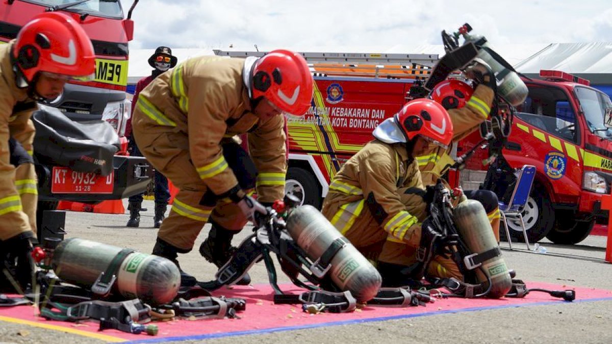 Damkarmat Makassar Tekankan Pentingnya Tanggap Dini Kebakaran