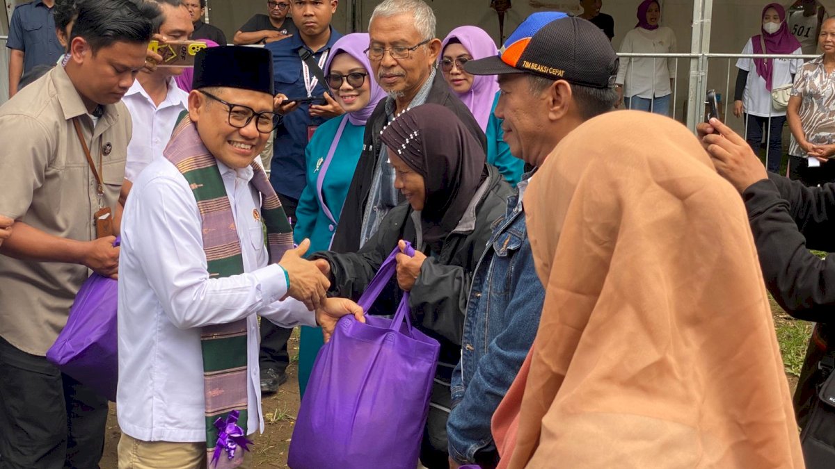 Kegiatan Sosial PKB Makassar Disambut Antusias, Cak Imin: Ini Tradisi Kebaikan