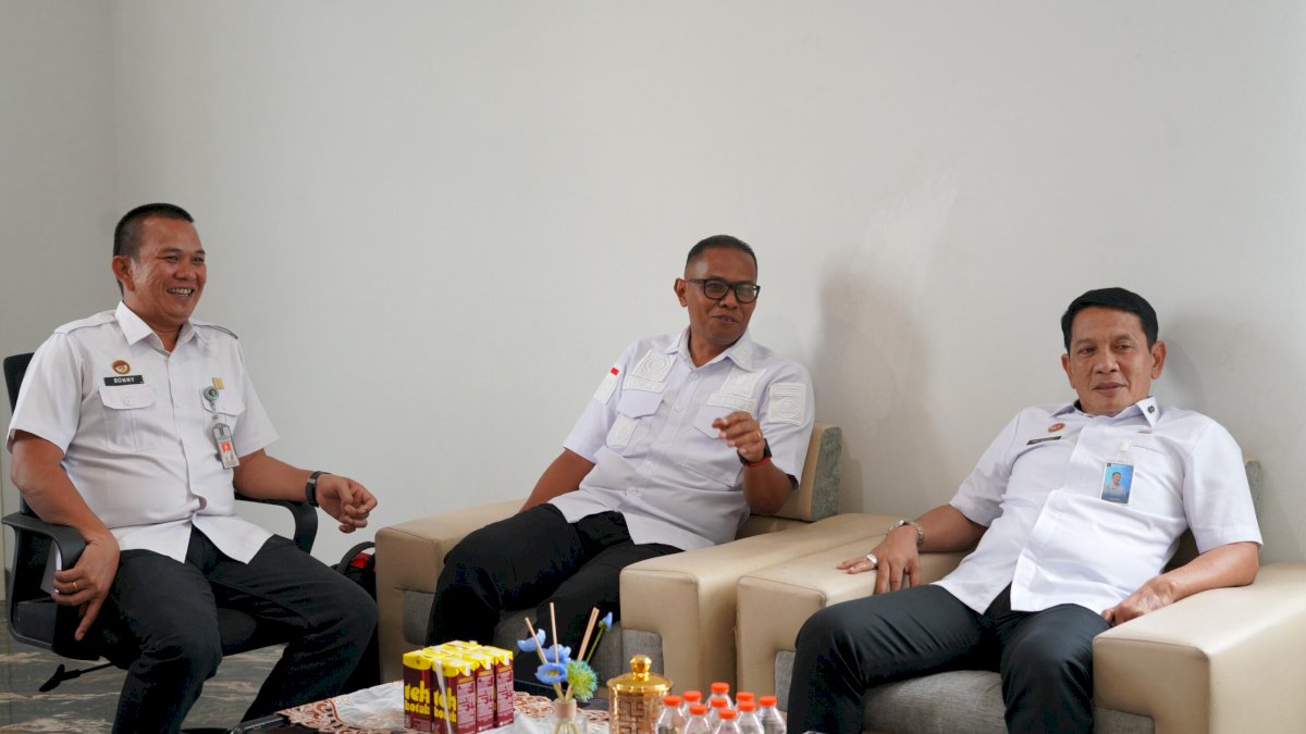 Kanwil Kemenkum Sulsel dan BSI KCP Makassar KIMA Bahas Penguatan Kolaborasi Lintas Sektor