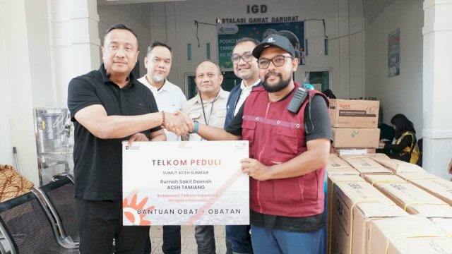 TekomGroup salurkan bantuan kepada korban bencana di Sumatera. Foto: Istimewa.