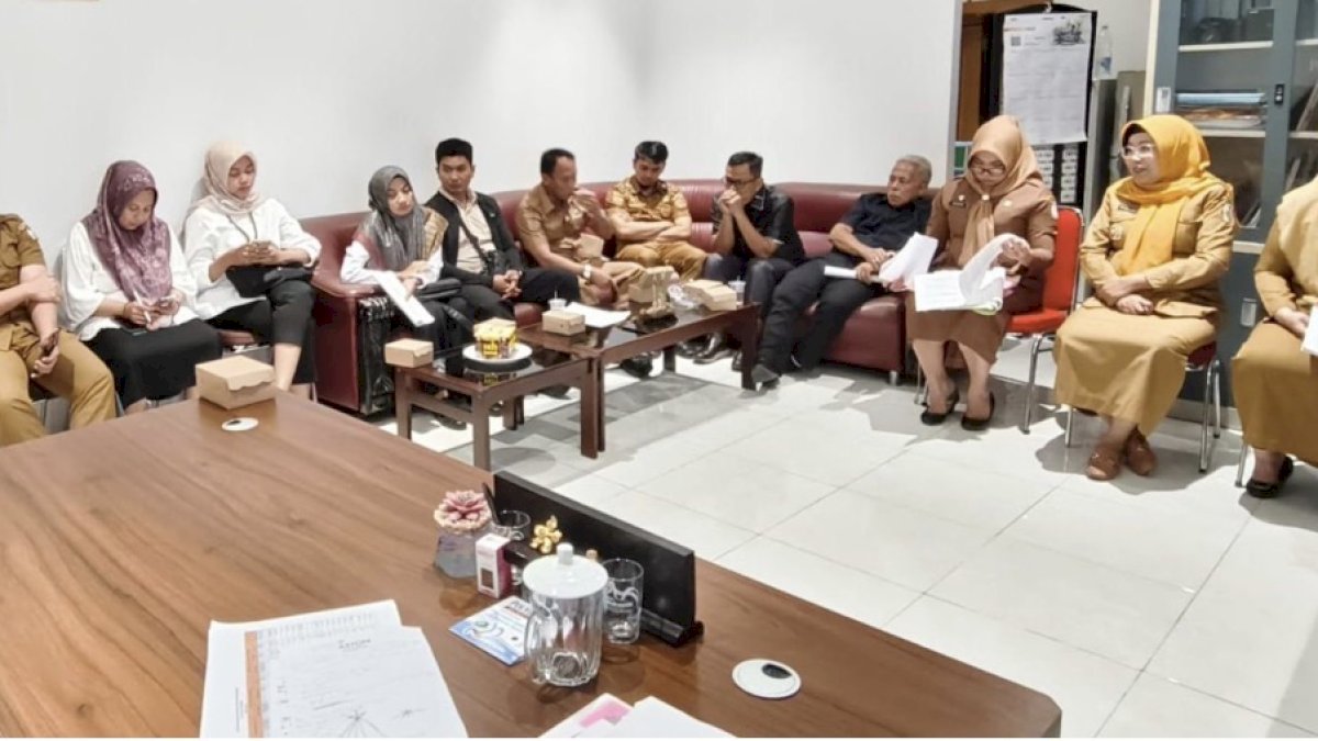 Koordinasi Status Kepemilikan Pasar Pannampu, Sekcam Tallo Hadiri Pertemuan di Dinas Pertanahan Makassar