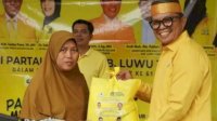 HUT ke-61, Anggota DPRD Luwu Timur dari Partai Golkar Gelar Pasar Murah dan Aksi Sosial
