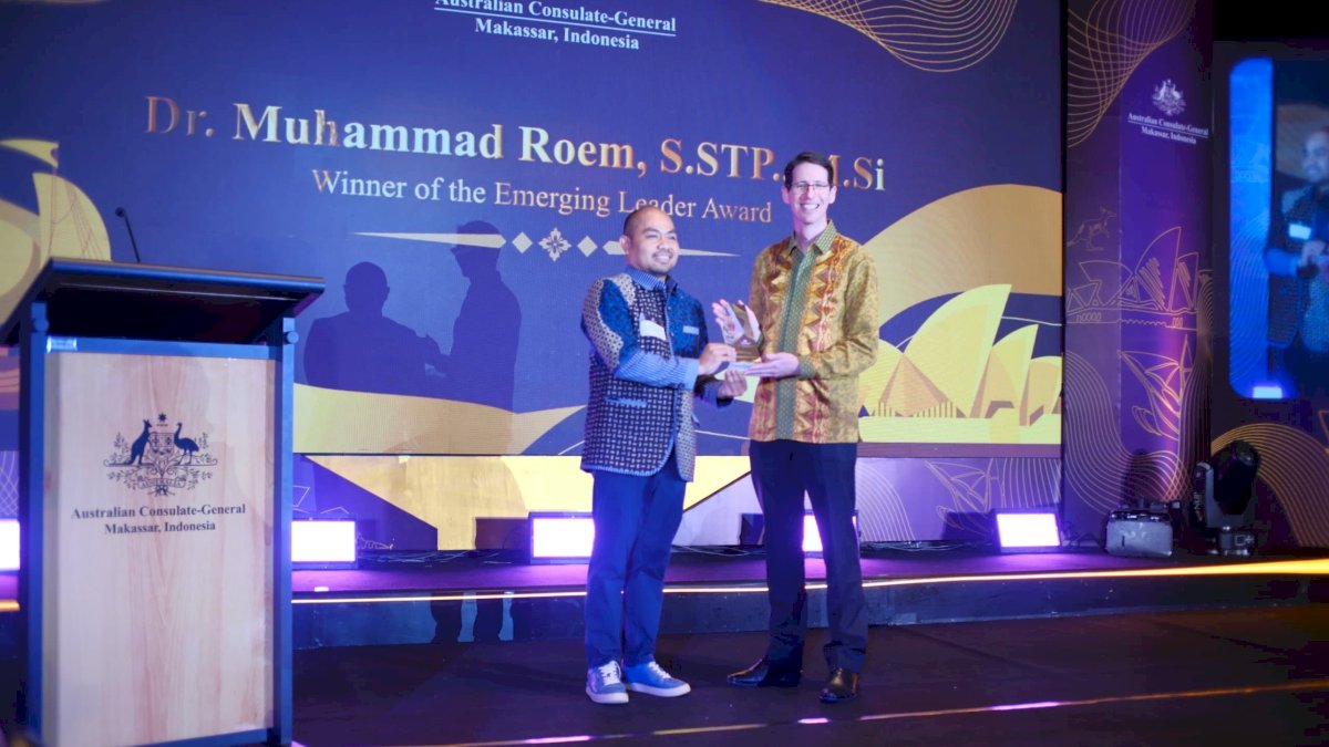 Kadis Kominfo Makassar Muhammad Roem Dinobatkan Emerging Leader oleh Konsulat Australia