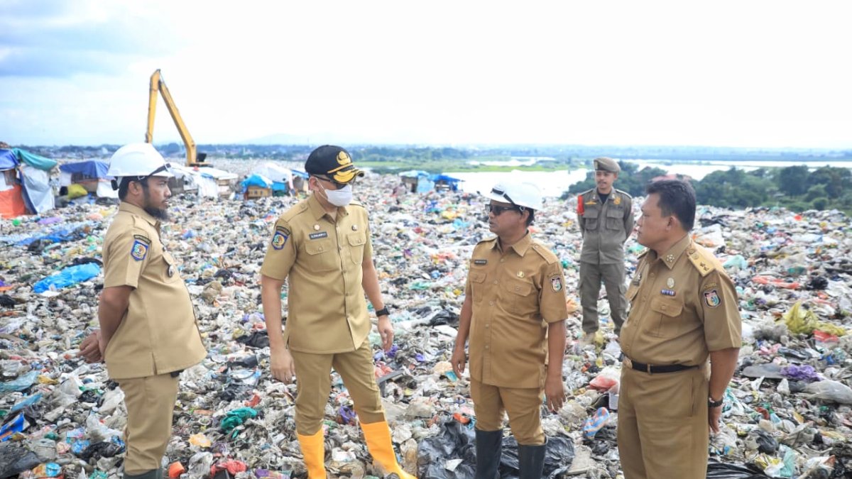 Tinjau Kondisi TPA, Sekda Zulkifly Minta OPD Teknis Lakukan Kolaborasi