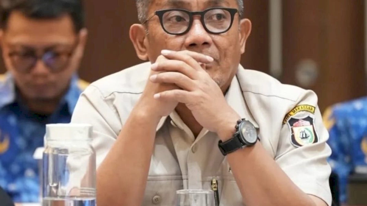 Kembalikan Fungsi Fasum, Perumda Pasar Tertibkan Pedagang di Depan Pabaeng-baeng