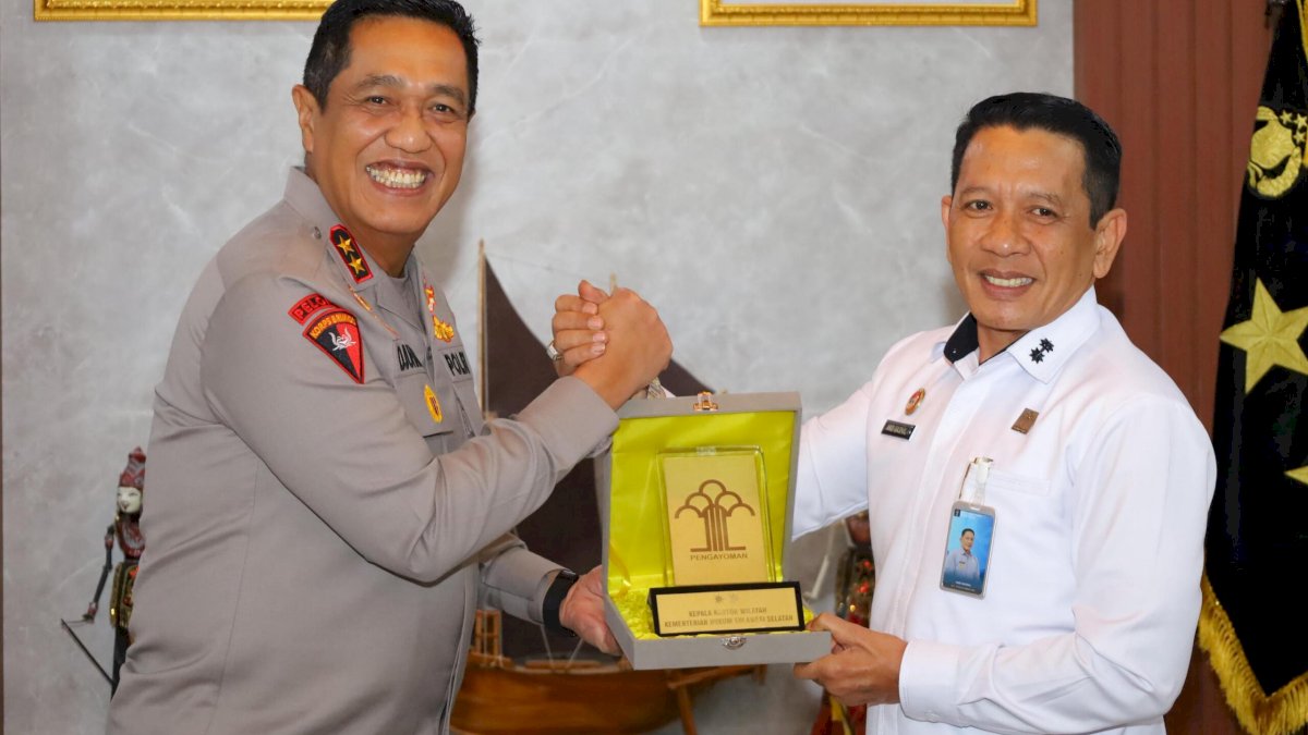 Kakanwil Kemenkum Sulsel Temui Kapolda Sulsel, Bahas Sinergi Layanan Hukum