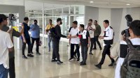 Jelang Rakernas PSI, Kaesang Tiba di Makassar