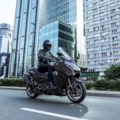 Skutik Premium Legendaris Yamaha TMAX Kini Hadir di Indonesia