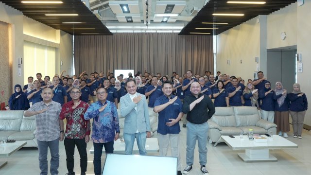 Pelindo edukasi pengelolaan keuangan dan dana pensiun kepada Pelindo Purnakarya. Foto: Istimewa.