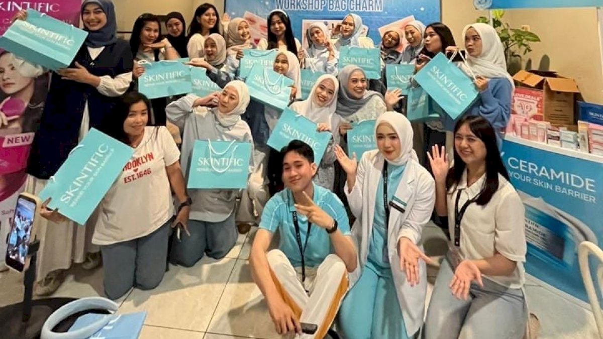 Skintific Gandeng CitraCosmetic Gelar Ngabuburit dan Workshop Bag Charm