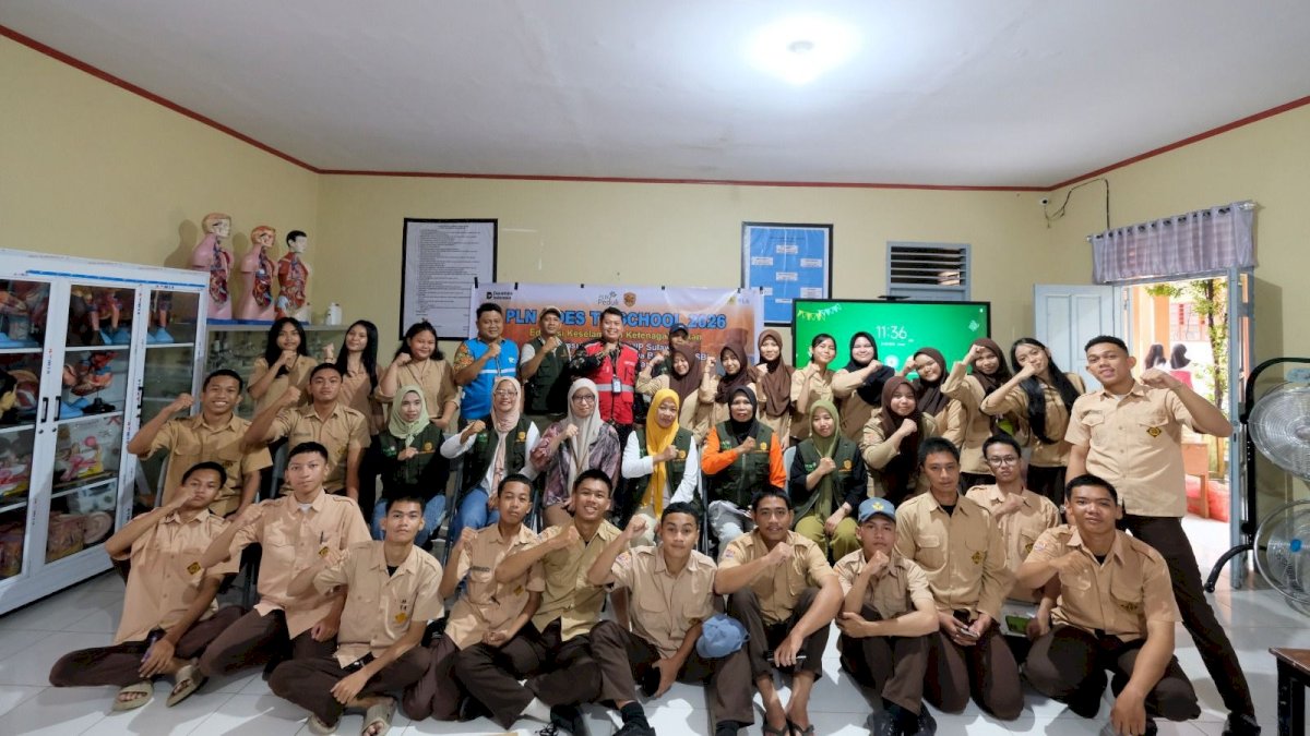 PLN UIP Sulawesi Edukasi Keselamatan Kelistrikan di SMAN 21 Makassar