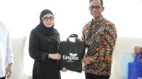Bentuk Penghargaan Pengabdian ASN, Pemkot Makassar Serahkan Santunan Taspen untuk Keluarga Andi Muhammad Yasir