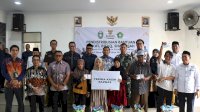 Wali Kota Tasming Hamid Serahkan Paket Ramadhan BAZNAS, Ajak Warga Perkuat Kebersamaan