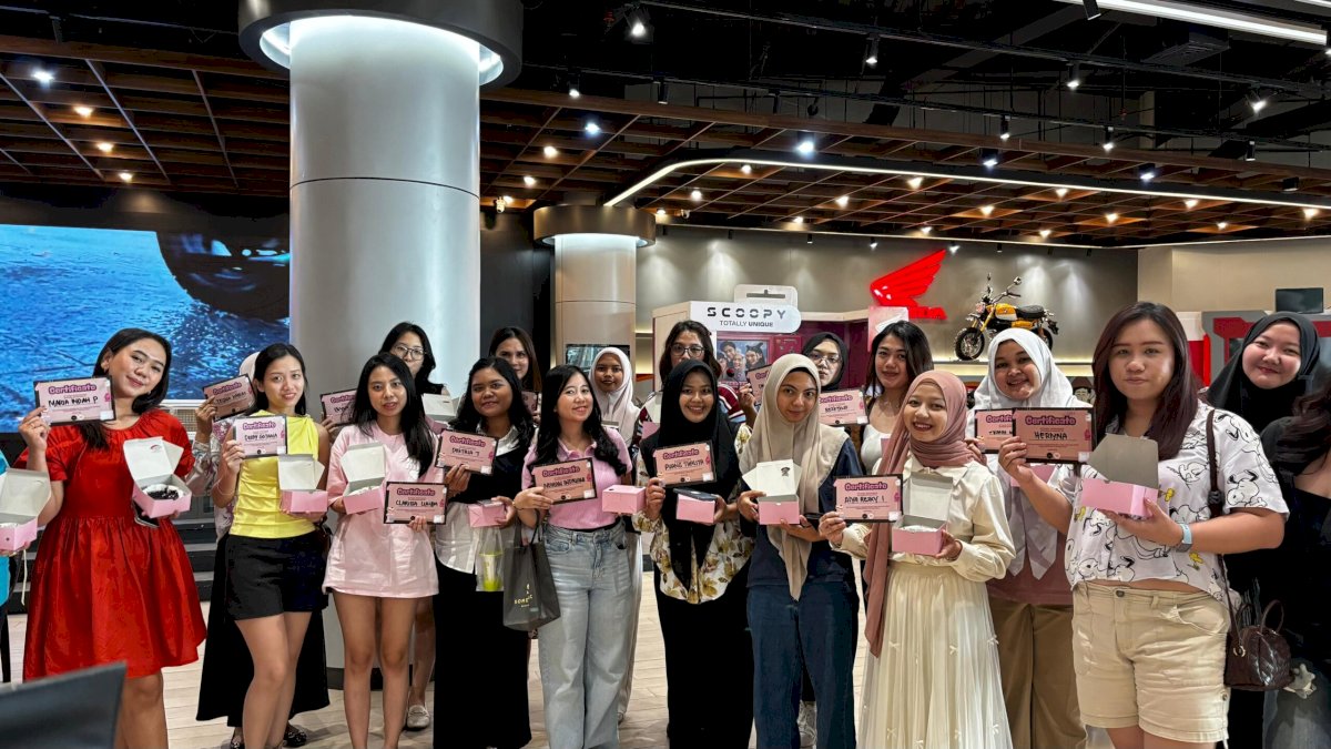Asmo Sulsel Kolaborasi Artsy Class Makassar Gelar Baking Class Bagi Masyarakat