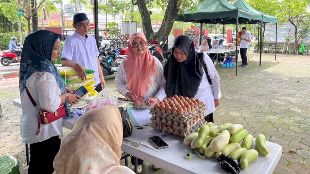 Gerakan Pasar Murah Pemkab Gowa. Foto: Istimewa.