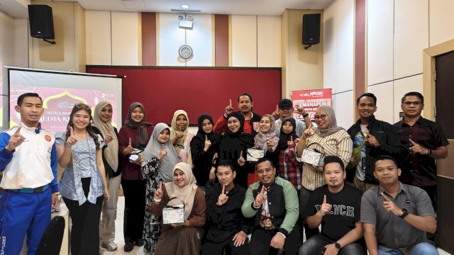 Asmo Sulsel bersama jurnalis Kendari saat buka puasa bersama. Foto: Istimewa.