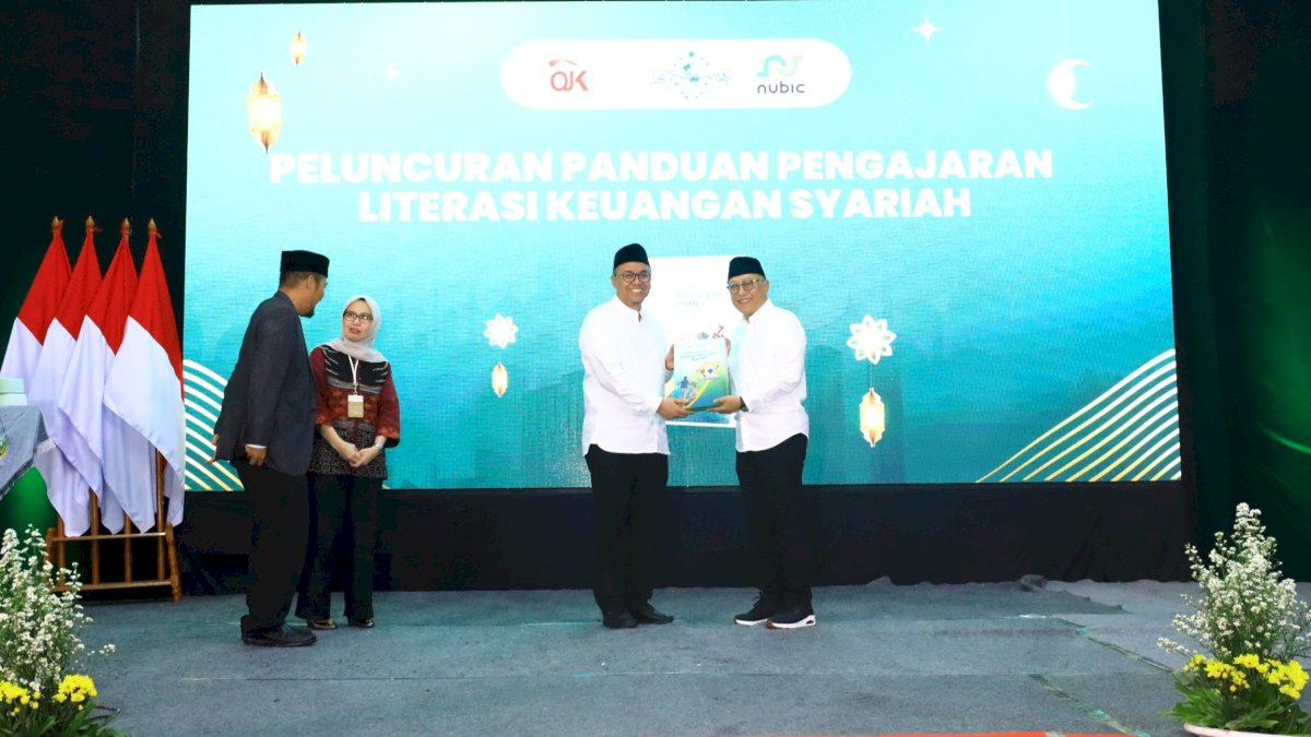 OJK Gelar Program SAKINAH Perkuat Literasi Keuangan Syariah dan Kewirausahaan Santri