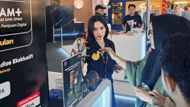 IM3 Platinum hadirkan bundling iPhone 17 di iBoxing Week 2026 Makassar. Foto: Istimewa.