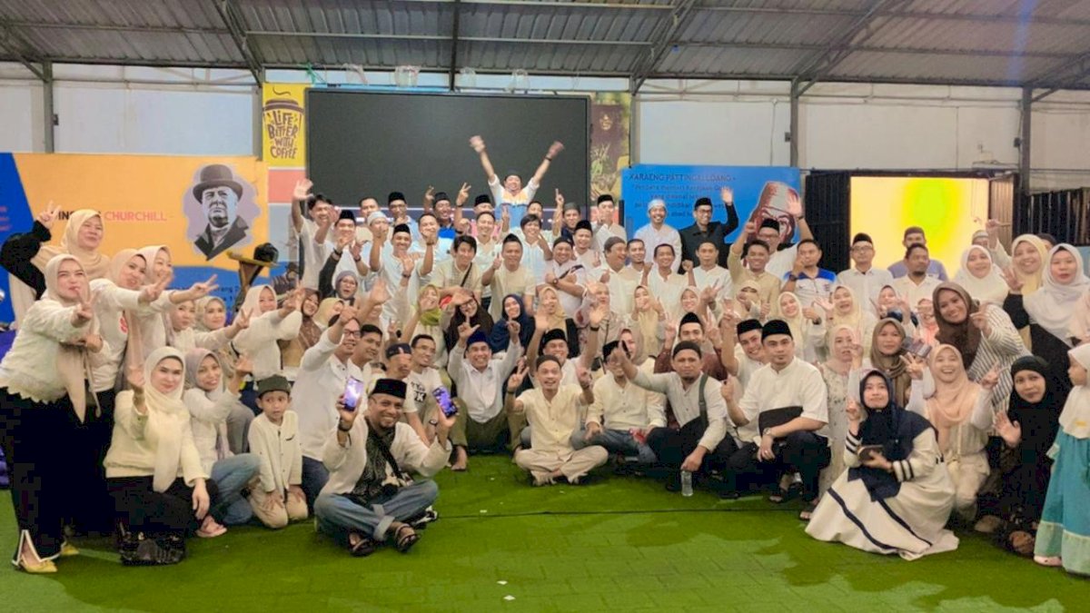 Pererat Silaturahmi, Alumni SMAN 6 Makassar Angkatan 2002 Gelar Buka Puasa Bersama