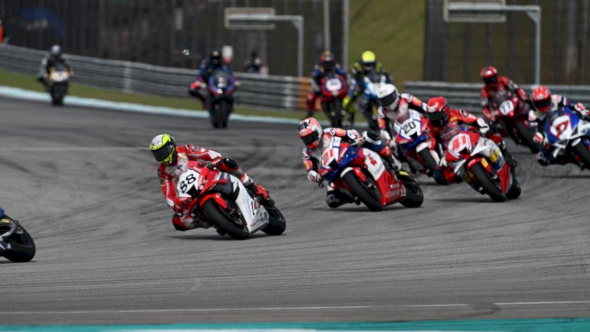 Pembalap Astra Honda Tampil Kencang Raih Dua Podium di ARRC Sepang