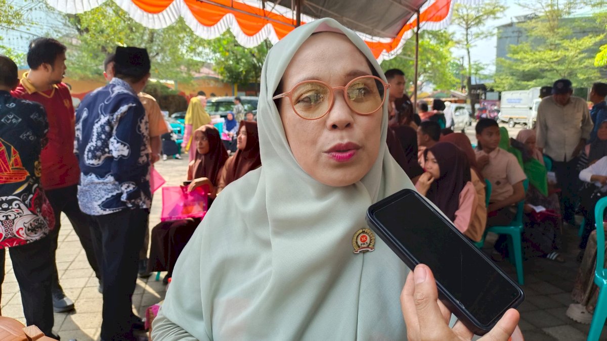 Pengawasan di SMA 9, Yeni Rahman Temukan Kendala Regulasi dan Sarana