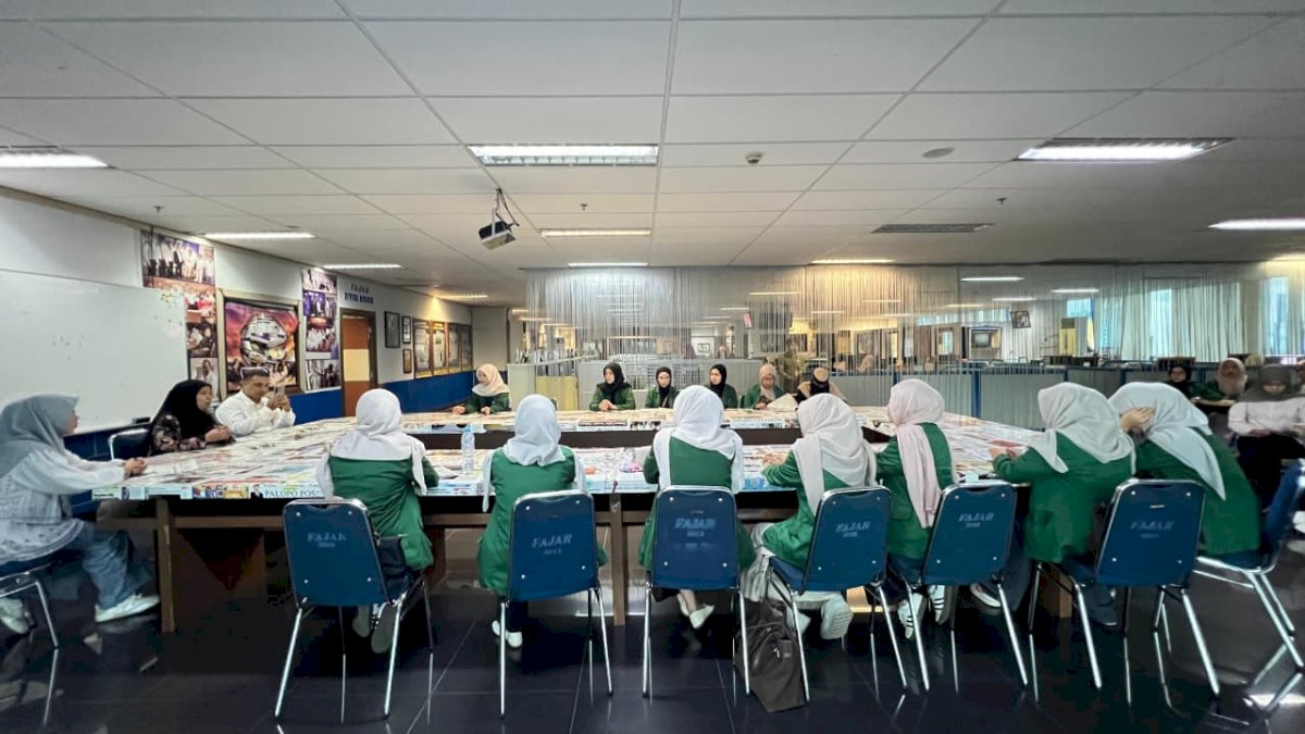 Mahasiswa Ilmu Komunikasi UMI Kunjungan Media, Ingin Lihat Proses Pembuatan Berita