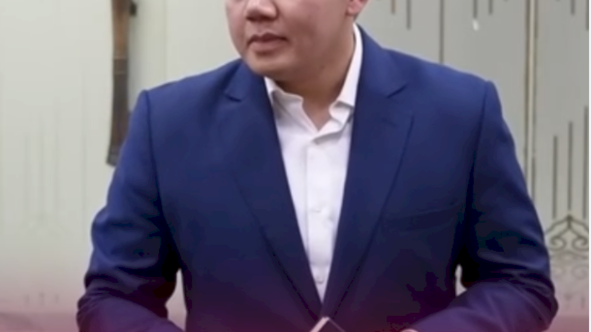 VIDEO: Seskab Teddy Tepis Isu Indonesia Chaos, Tegaskan Kondisi Tetap Aman