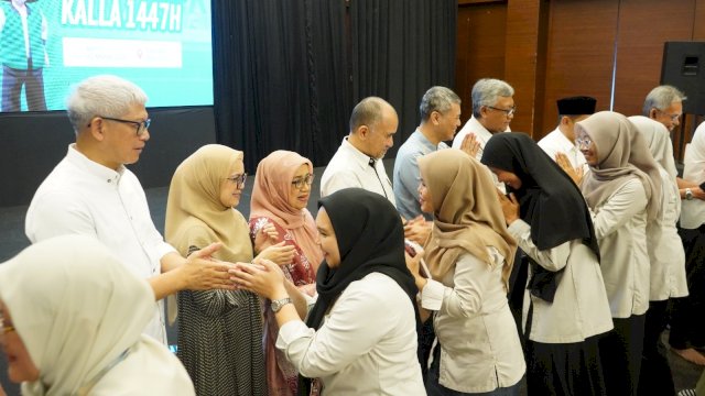 Halalbihalal CEO KALLA bersama direksi dan seluruh karyawan. Foto: Istimewa.