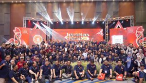 Ramli Rahim Apresiasi Pelaksanaan Mubes IKA Unhas Berakhir Riang Gembira