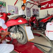 AHM Resmikan Pos AHASS TEFA di Riau, Pelajar Daerah Dapat Pengalaman Industri Nyata