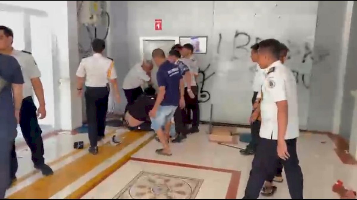Demo Dugaan Peredaran Narkotika di Lapas Bollangi Gowa Ricuh, Massa Klaim Dihajar Pegawai