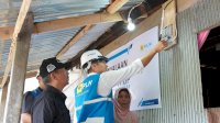 Bertahun-Tahun Menumpang Listrik, Rumah Ibu Daeng Kanang Kini Terang Berkat PLN