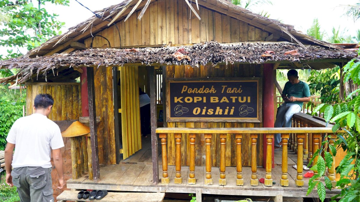 Di Balik Aroma Kopi Oishii: Transformasi Ekonomi UMK Batui Bersama PLN UIP Sulawesi