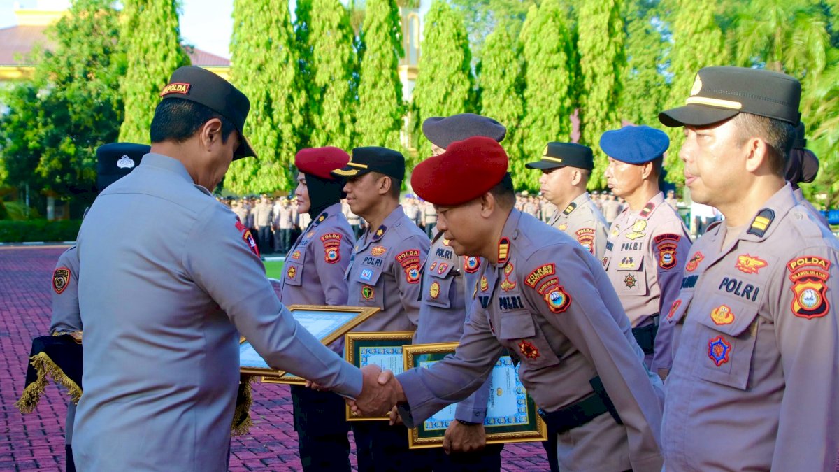 Berprestasi, Kasat Reskrim Polres Bantaeng AKP Gunawan Amin Raih Penghargaan dari Kapolda Sulsel