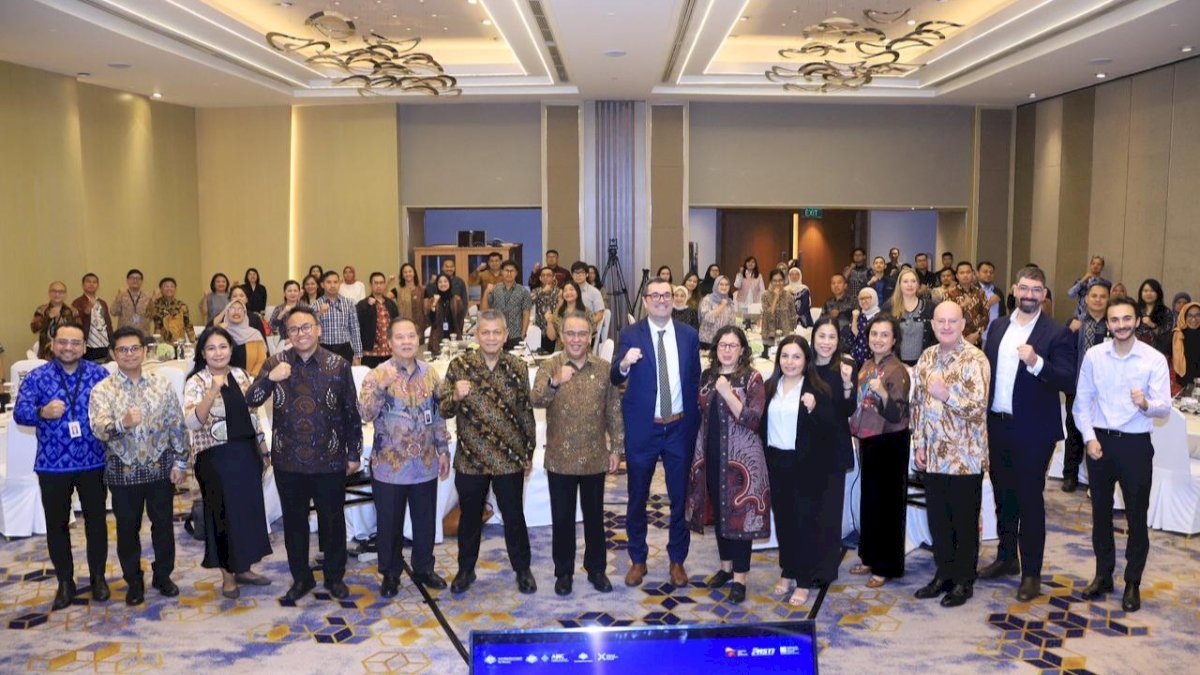 OJK Gandeng Australia Tingkatkan Penanganan Penipuan Keuangan Digital