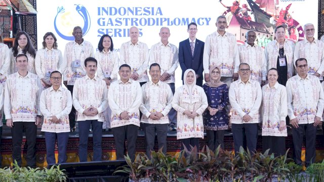 istimewa