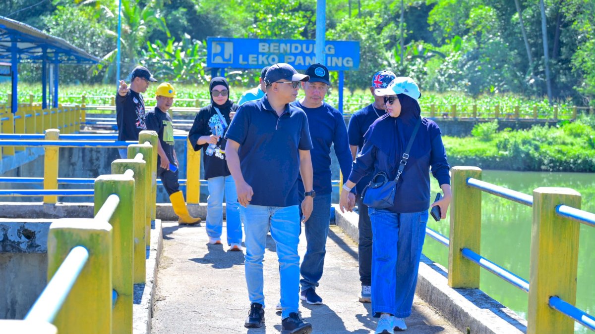 Komitmen Jaga Pelayanan Air Bersih, Direksi PDAM Makassar Pimpin Aksi Pembersihan Saluran Leko Pancing