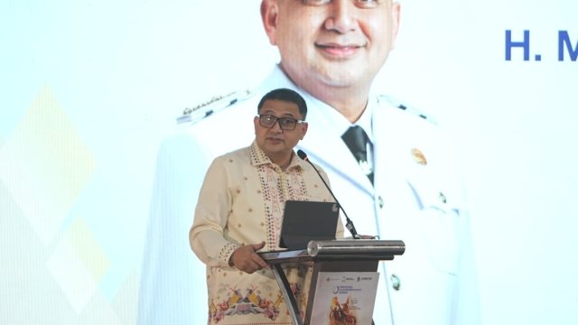 istimewa