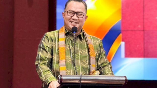 istimewa