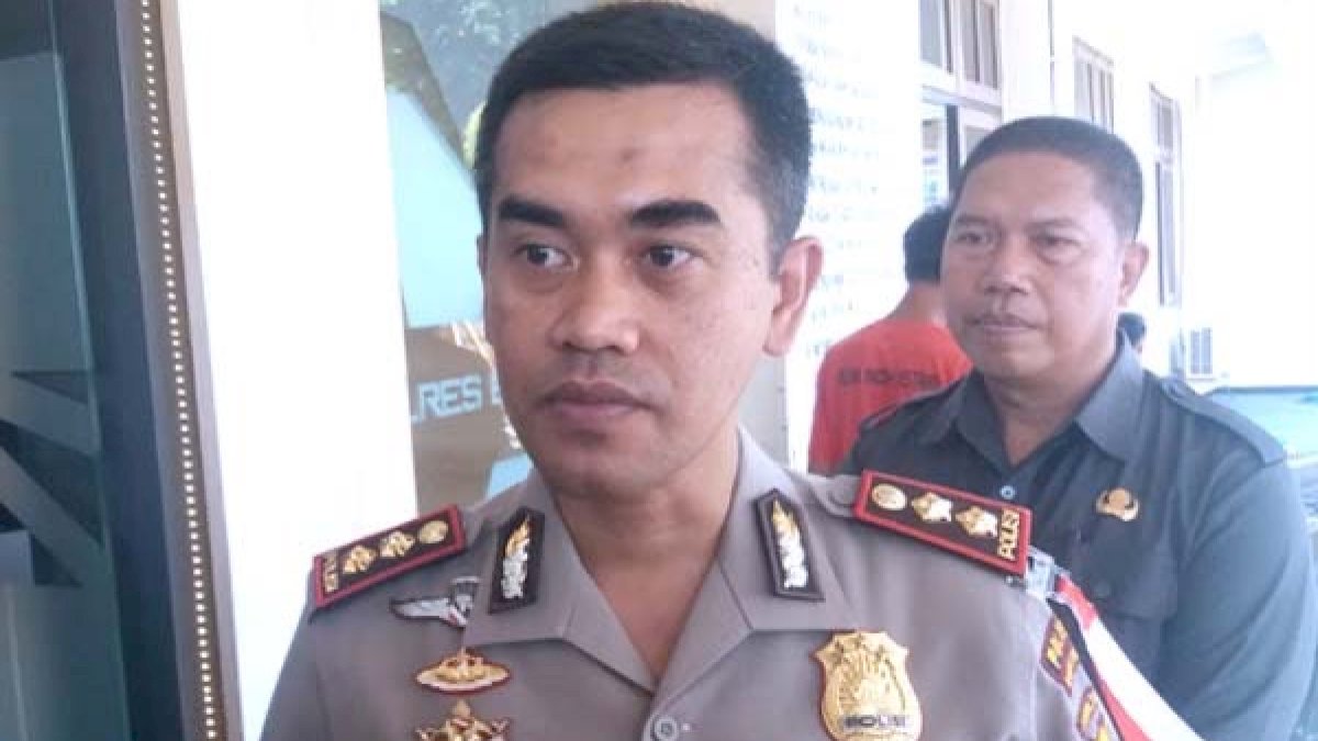 Baru Sepekan Menjabat, Dirkrimsus Baru Polda Sulsel Kombes Pol Taufik Herdiansyah Bongkar Mafia BBM Ilegal di Sulsel, Begini Sosoknya