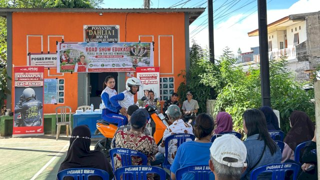 Asmo Sulsel edukasi warga Kassi-Kassi Makassar. Foto: Istimewa.