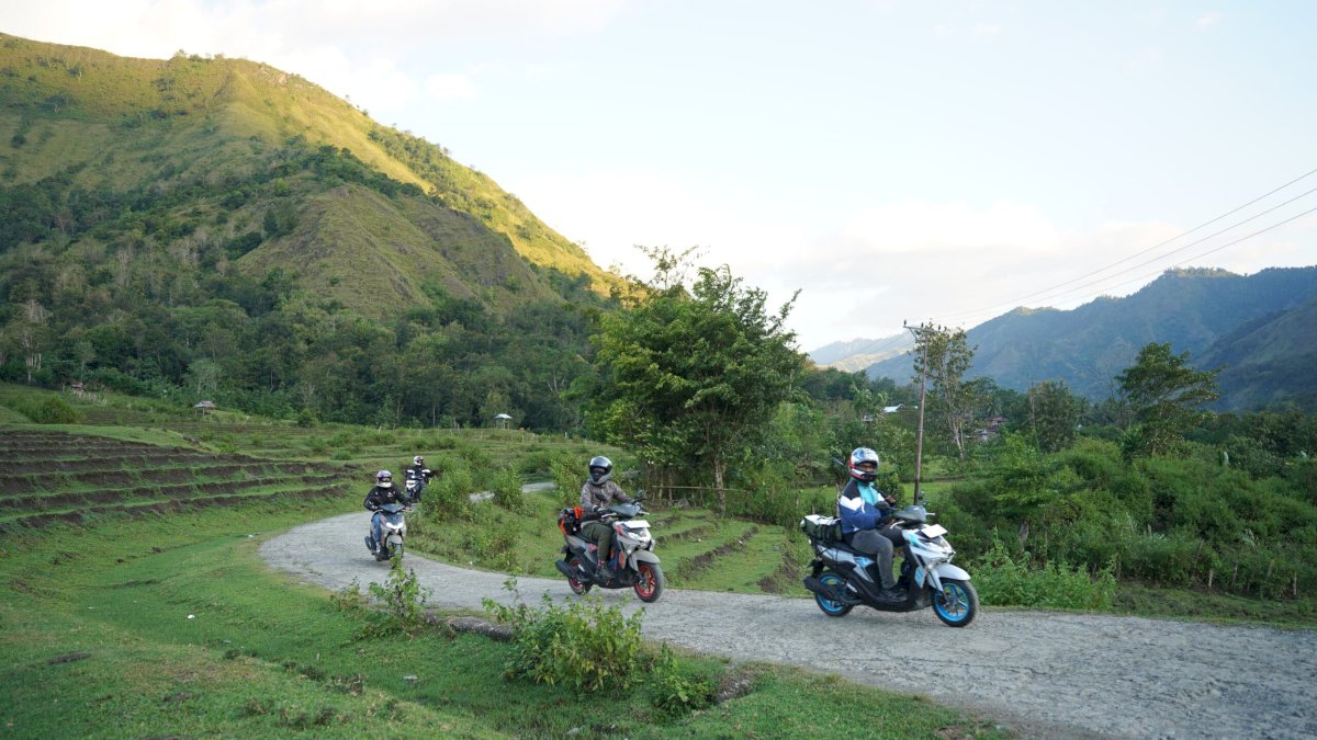 Yamaha GEAR ULTIMA Tuntaskan Etape Perdana Celebes Expedition, Jelajahi Makassar hingga Toraja