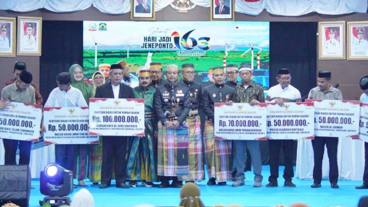 Hari Jadi Jeneponto ke-163, Gubernur Sulsel Resmikan Infrastruktur dan Salurkan Bantuan Rp10 Miliar