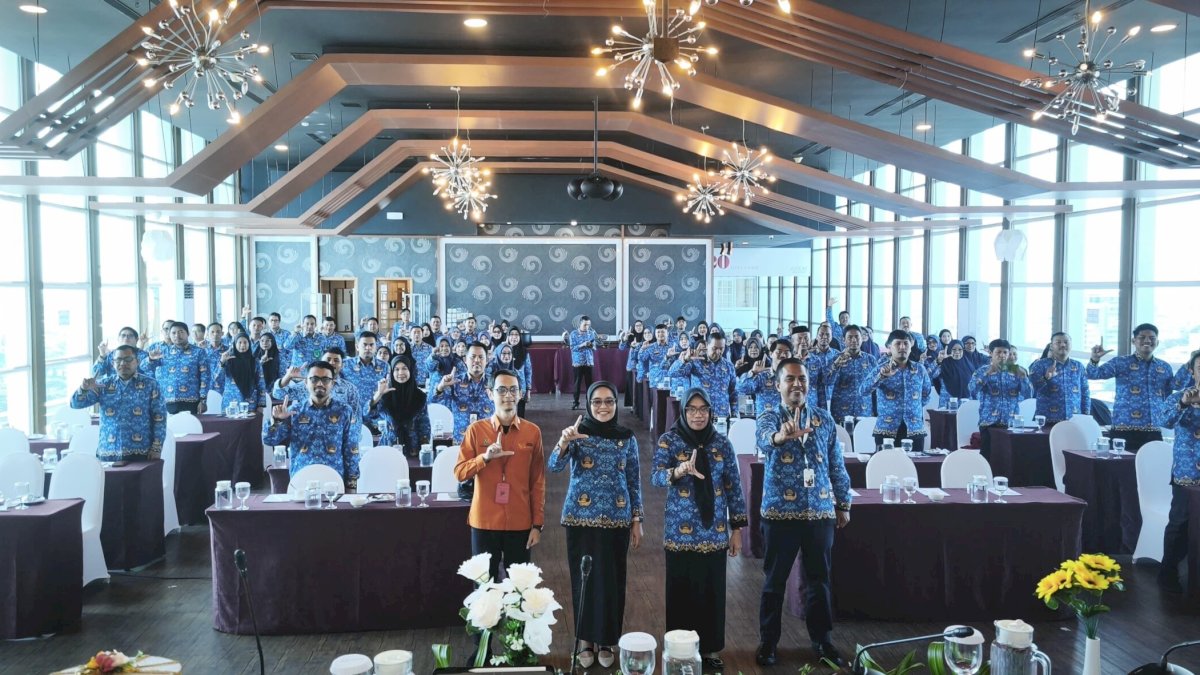 Tingkatkan Kualitas Data Sektoral, Kominfo Makassar Bekali Aparatur Kelurahan Melalui Bimtek Satu Data Indonesia
