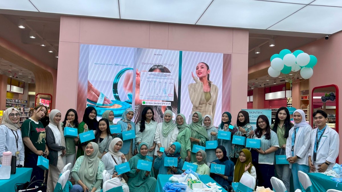 Puluhan Beauty Enthusiast Antusias Ikuti Launching Green Cushion Skintific di CitraCosmetic