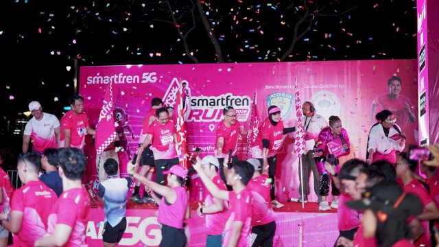 Peserta yang mengikuti ajang lari Smartfren Run 2026. Foto: Istimewa.