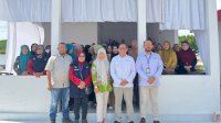 OJK Sulselbar Edukasi Keluarga Nelayan Sinjai, Perkuat Literasi Keuangan Masyarakat Pesisir