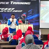 Asmo Sulsel Latih 40 Sales Honda, Safety Riding Jadi Bekal Sambut New Vario Evo 160