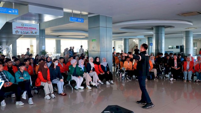 Peserta magang Pelindo Regional 4 dibekali budaya keselamatan. Foto: Istimewa.